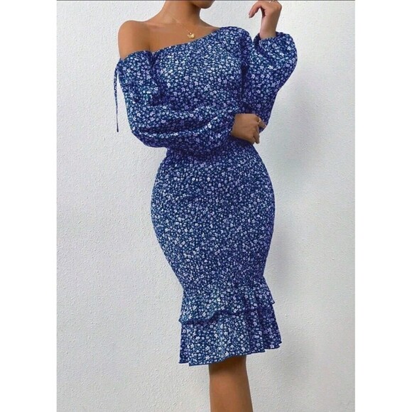 Women's Ditsy Floral Print Asymmetrical Neck Lantern Sleeve Mermaid Hem … - Picture 2 of 9